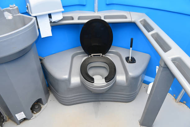Best Portable bathroom rental  in Easley, SC